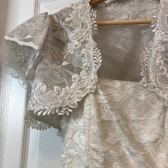 Vintage Y2K Wedding Dress - Picture 1 of 3